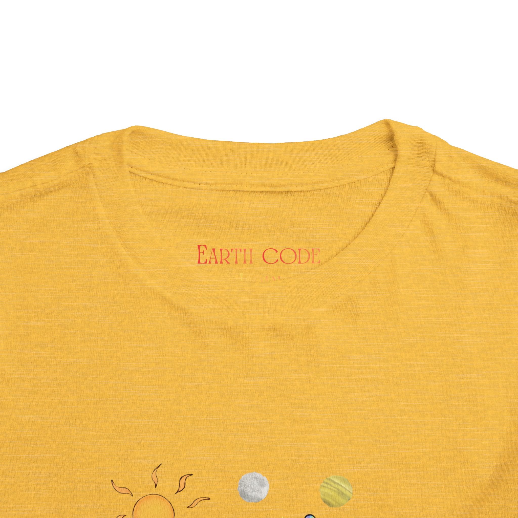 Moowy & Soowy Toddler T-Shirt – Cute Aliens Hugging Earth Kids Space Tee