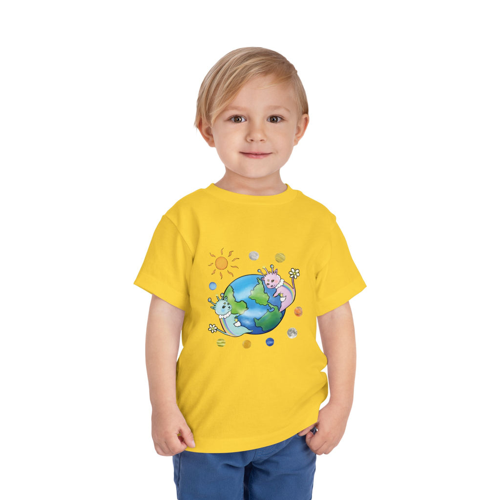 Moowy & Soowy Toddler T-Shirt – Cute Aliens Hugging Earth Kids Space Tee