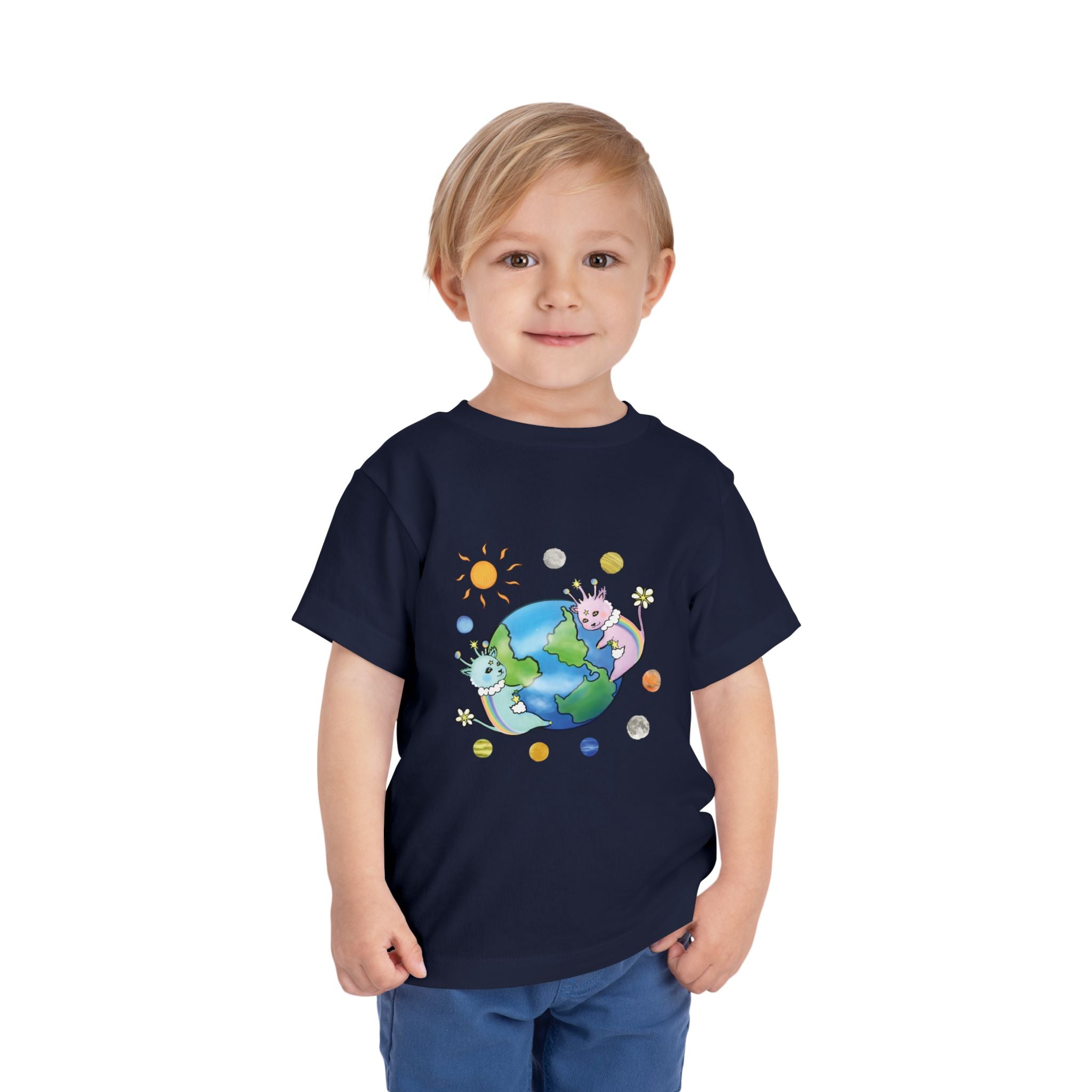 Moowy & Soowy Toddler T-Shirt – Cute Aliens Hugging Earth Kids Space Tee